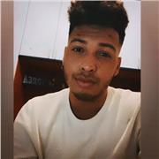 sono un ragazzo laureato in scienze delle attività motoria e mi piacciono molto le scienze (biologia; chimica; biochimica)